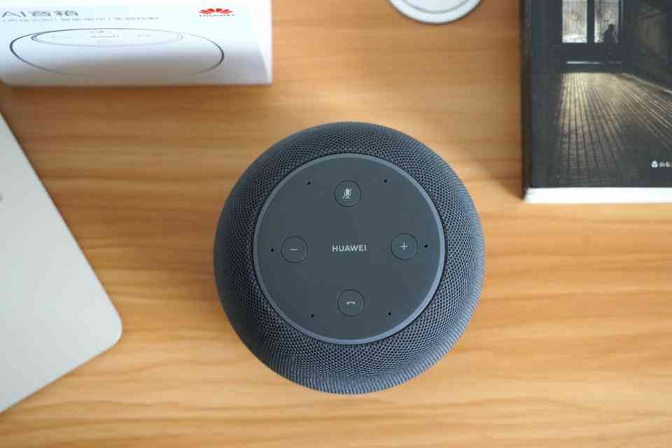华为智能语音助手小艺完整使用指南：唤醒方法、隐藏功能及实用操作详解