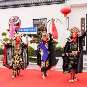 探索变脸艺术：揭秘川剧变脸技巧与历文化内涵