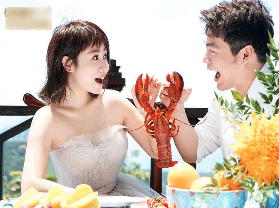 新《打造独特幽默：AI婚纱照搞笑文案撰写全攻略》