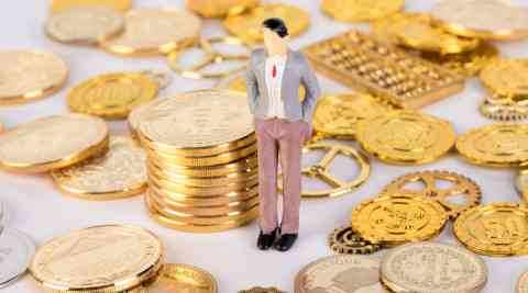 工伤医疗费用垫付责任详解：工伤认定前后医疗费用谁承担？