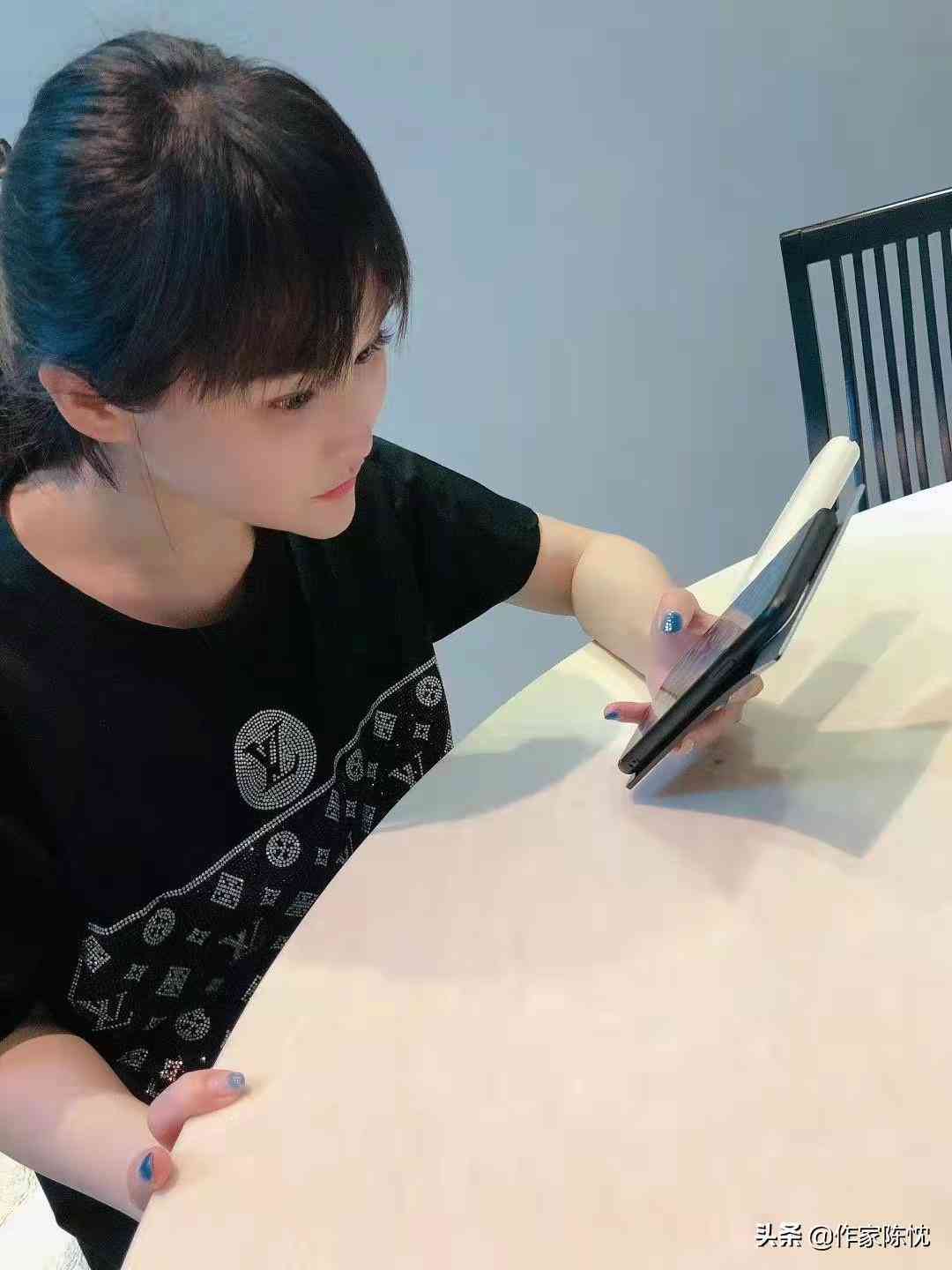 全面指南：如何使用手机AI小程序高效写作及常见问题解答