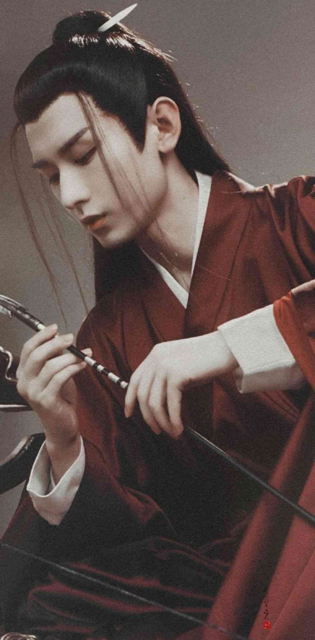 文案配音素材：制作方法与病娇男角色文稿精选