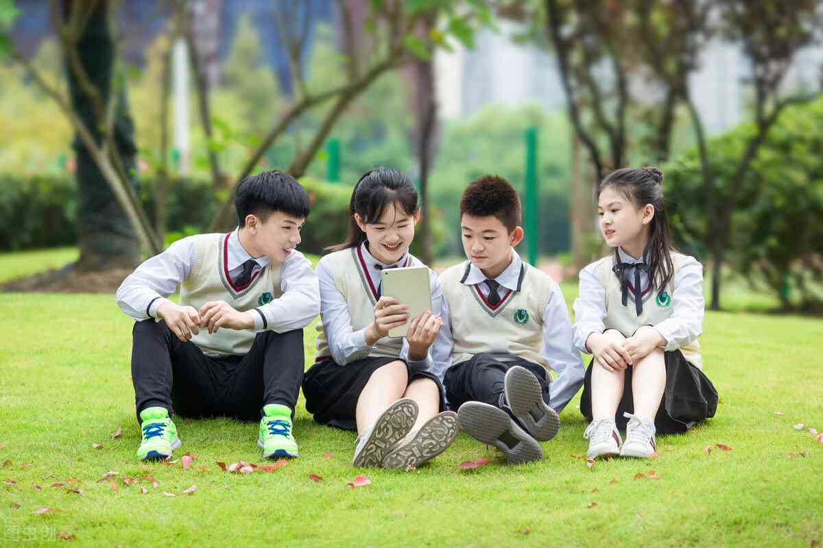 揭秘免费写作的背后：高效技巧与秘密策略大公开
