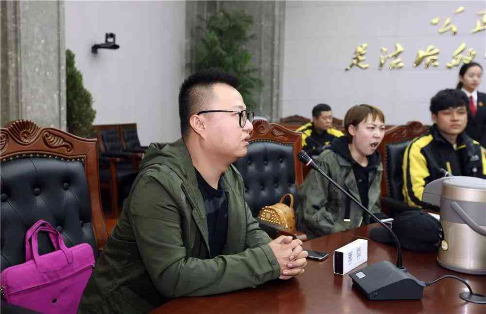 专送骑手有休息吗：工作时间、休息安排、底薪及福利解析