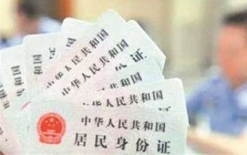探讨双重职业身份的合法性：两份工作是否构成违法？