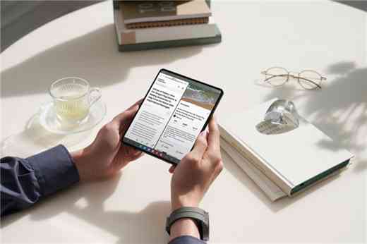 掌握三星Galaxy Fold5 AI智能写作助手：轻松创作各类文案的全面指南