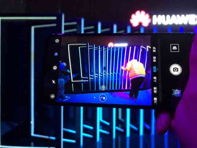 华为手机AI拍照模式深度解析：智能识别、优化技巧与实用功能一览