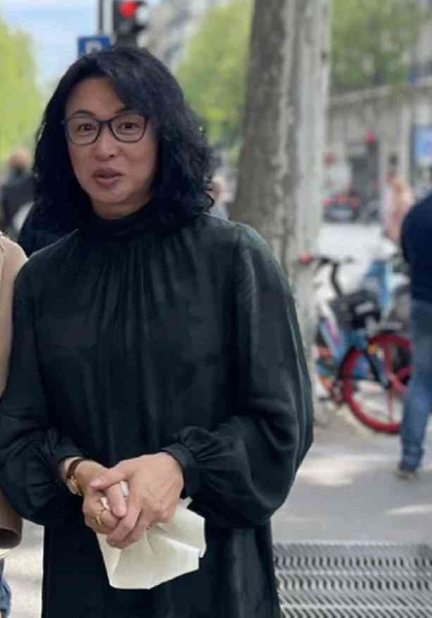 AI眼袋对比神器：全面解析效果差异，教你撰写吸引眼球的对比文案秘