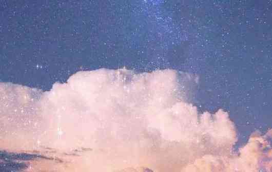 星辰之光：精选诗意星星文案短句集锦