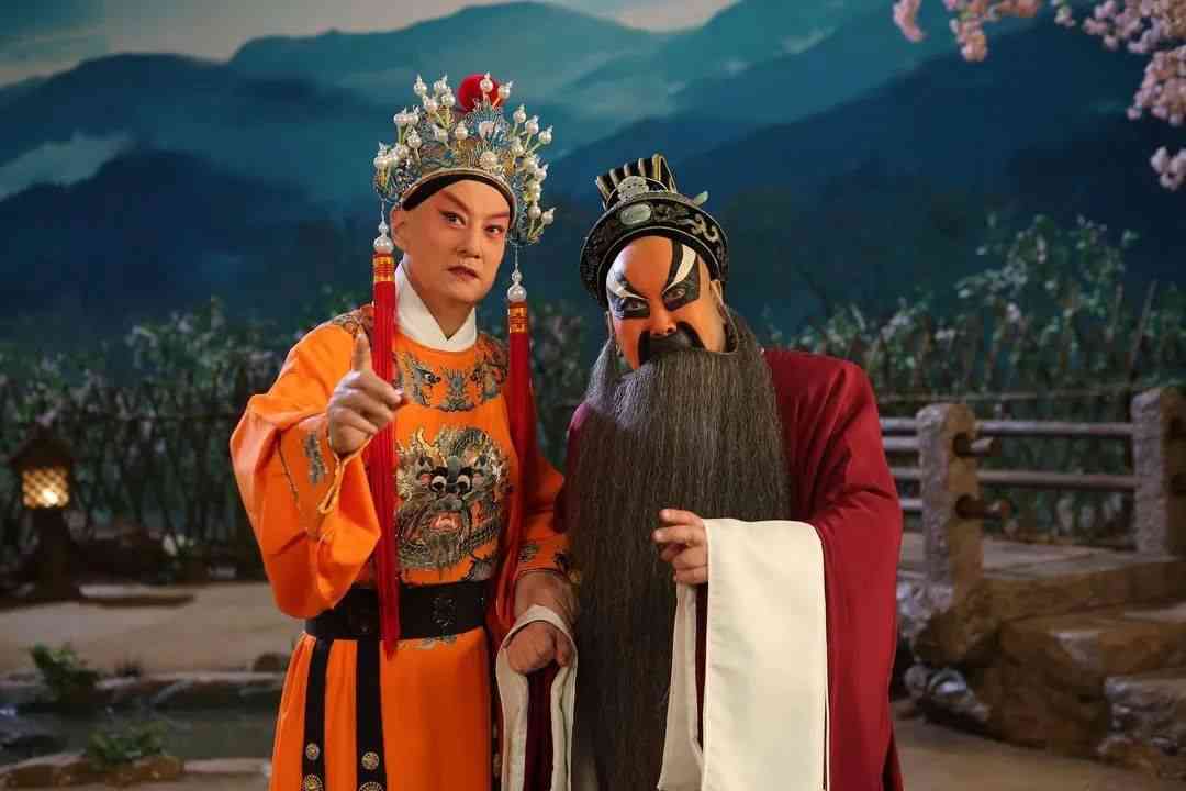 民间传说改编：小提作品、戏曲丰富手法与创作