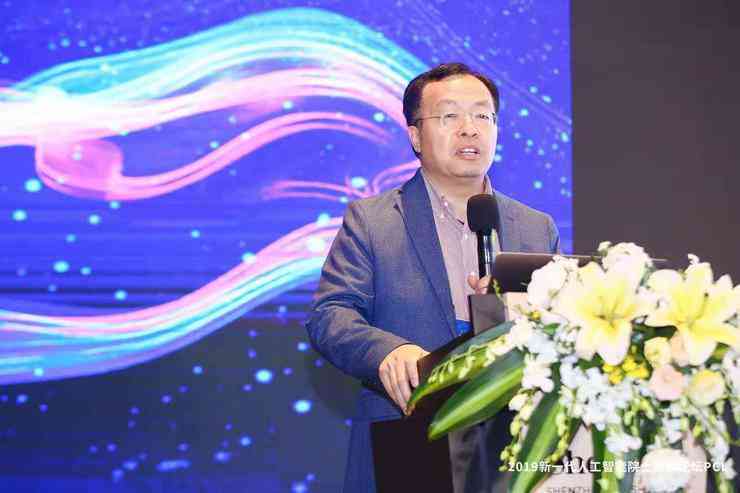 ai工作报告模型：热门网站推荐与解决问题方法