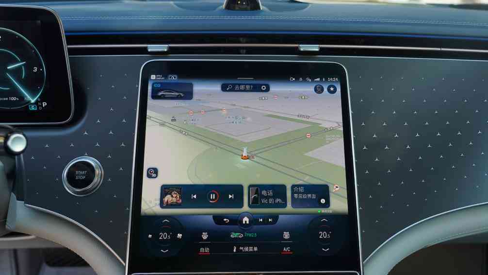 AI辅助界面设计实训报告：探索智能设计新理念与实践心得