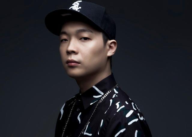 自己创作歌曲需要什么条件才能完成并赚钱？