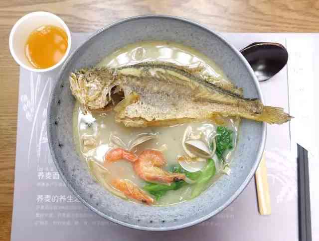 小黄鱼时秘：潮流搭配指南与最新流行趋势分享