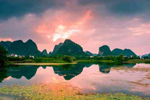 自然之美：山水风光系列文案精选