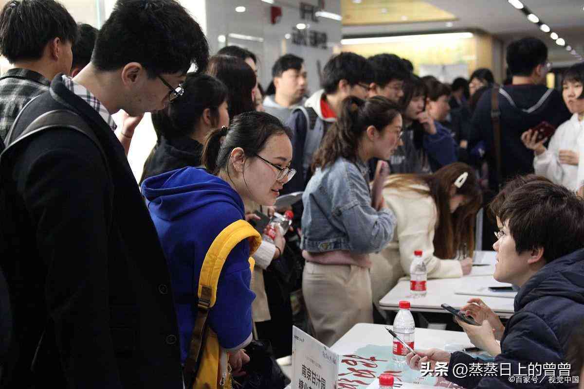 AI技术的运用与发展的例子：中英双语简短案例精选