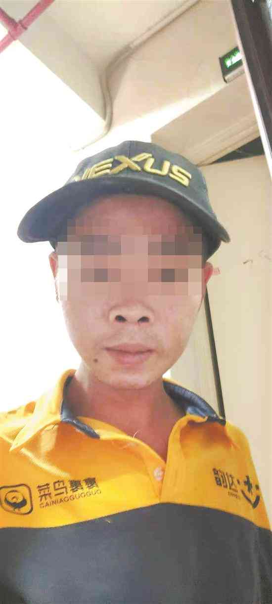 工伤认定争议：亲属主张工伤，用人单位否认，举证责任应由谁承担？