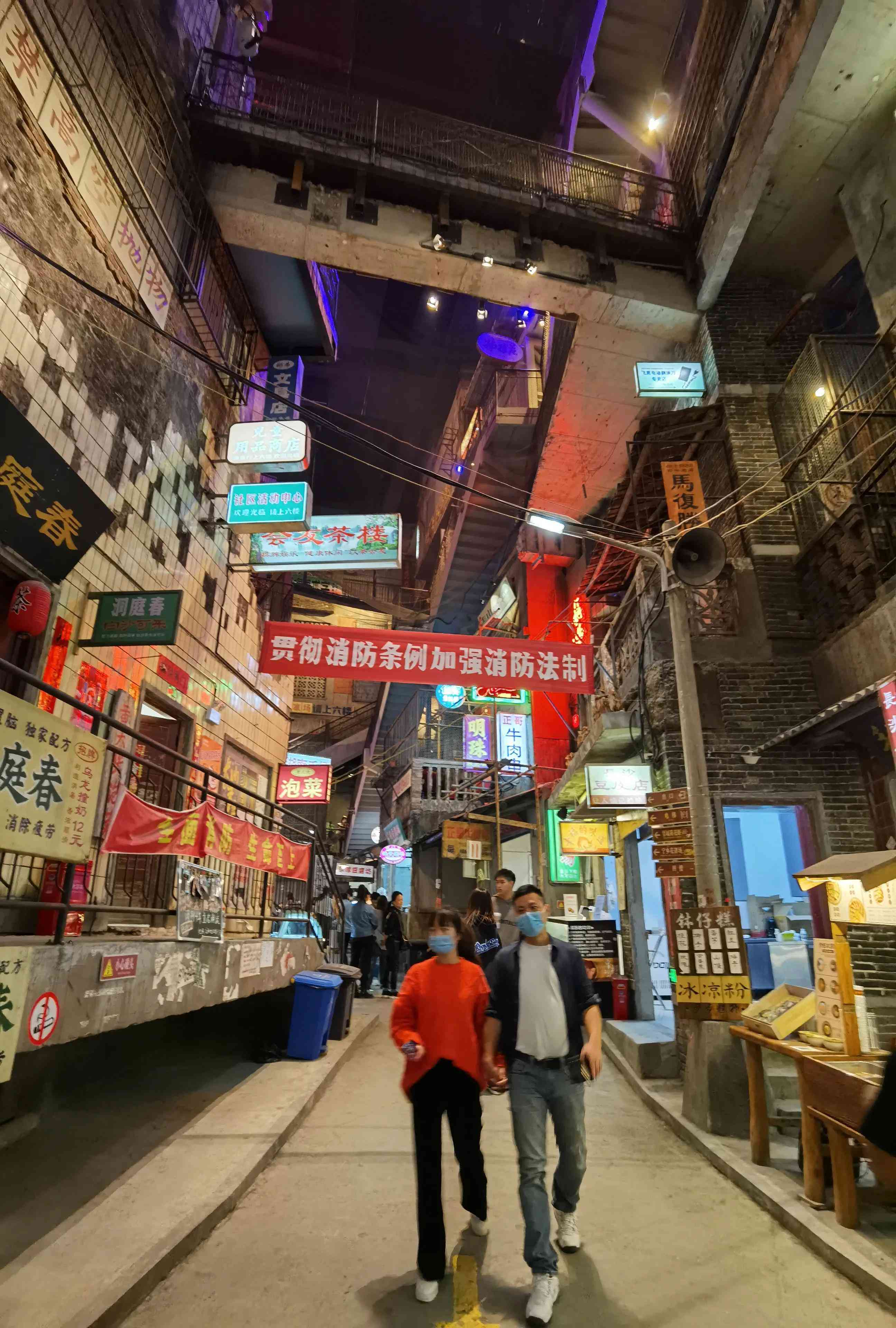 揭秘时光穿梭机的神奇功能：探索过去与未来的无限可能