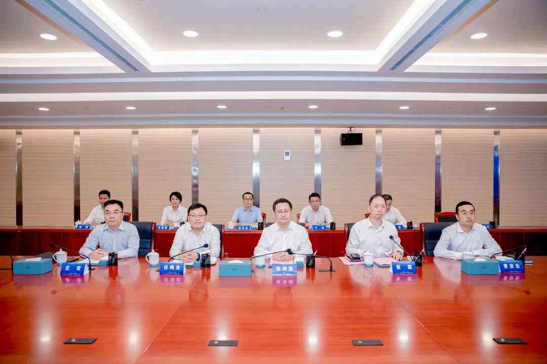 AI赋能设计行业：智能生成创意文案新篇章