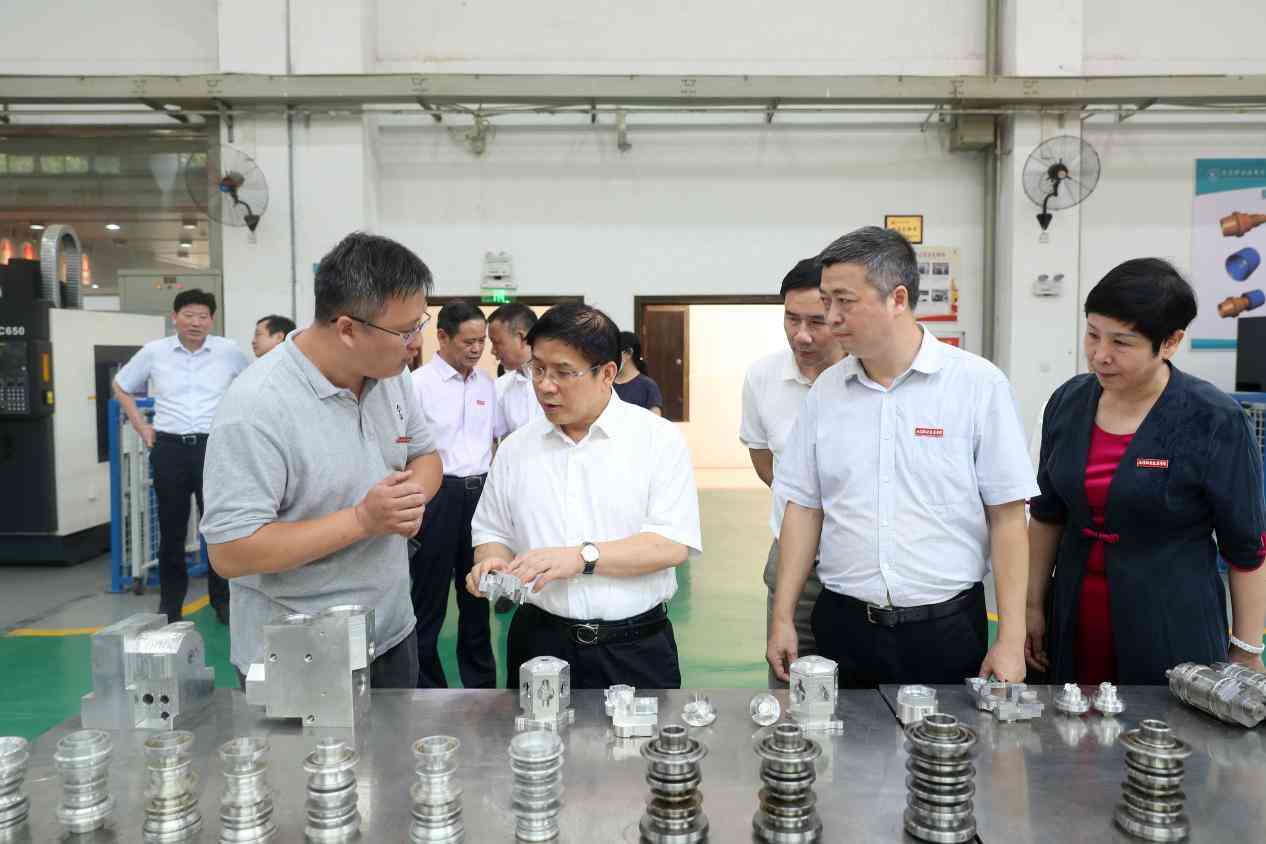 人工智能技术实训项目报告：能力提升与实践成果分析