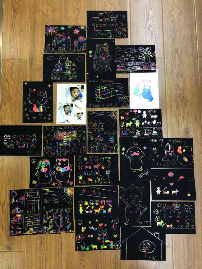 亲子创意绘画：活动方案与作品展示及黑卡纸绘画技巧