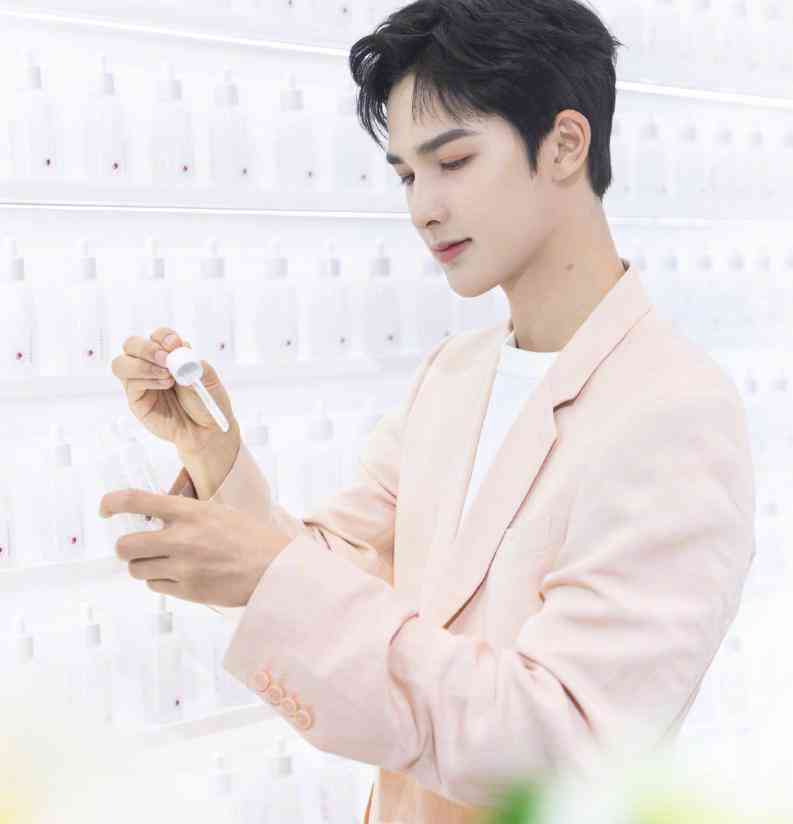 AI智能生成个性化写真拍摄文案，全方位满足各类摄影需求与创意灵感