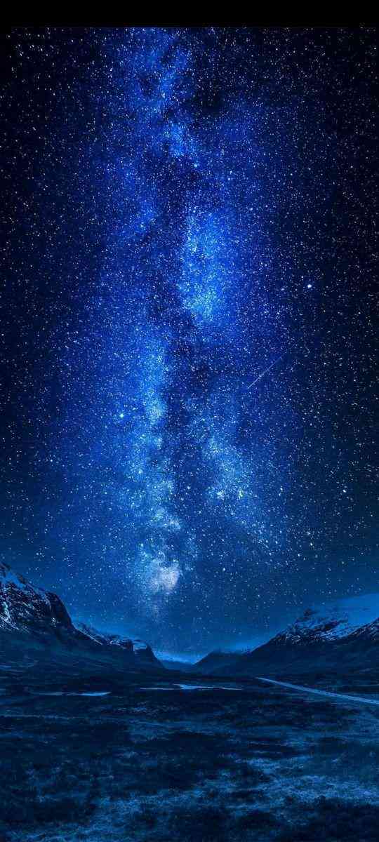 高清星空壁纸精选及文字排版设计：满足多种设备与个性化需求