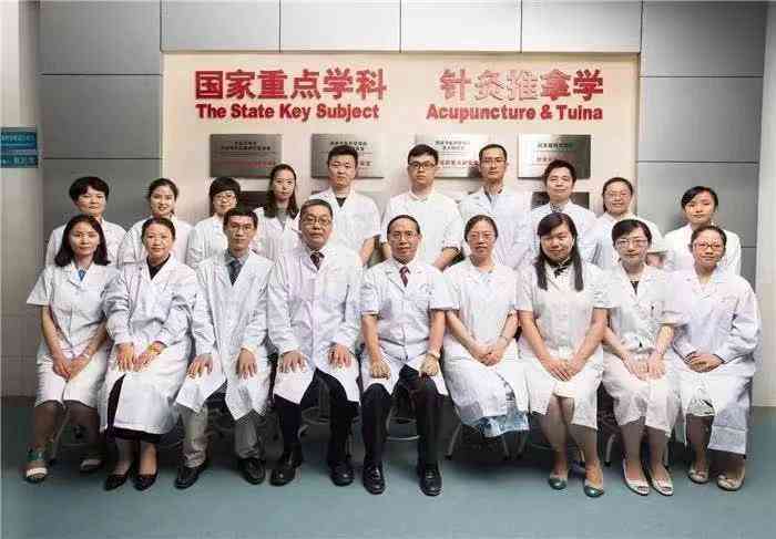 智能医学论文撰写助手：助力科研人员高效创作