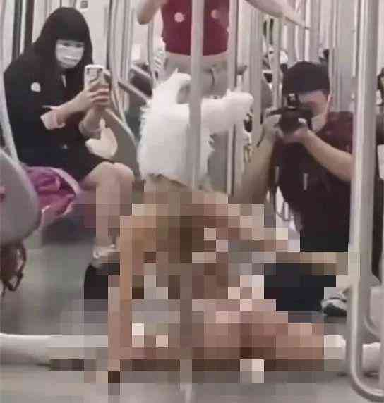 智能AI撰写工作通报报告：高效协同与智能辅助