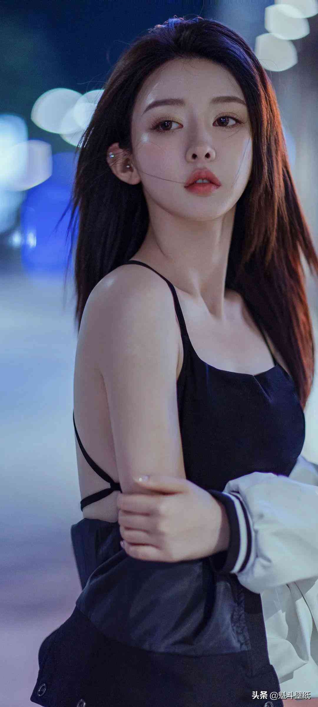 精选美女文案壁纸集锦：全面覆热门搜索，满足个性化桌面需求