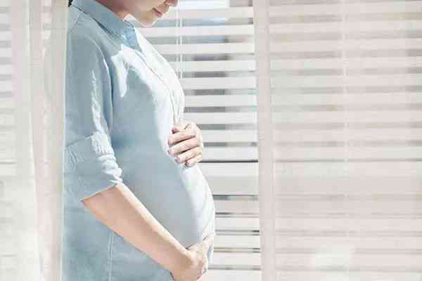 职场女性面对先兆流产：工作与健的平之道