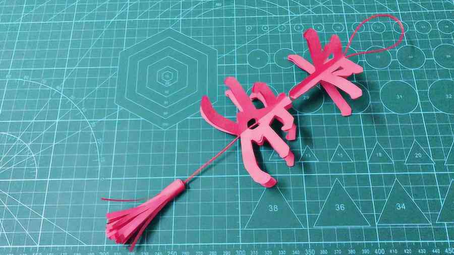 '手把手教学：千纸鹤折叠详细制作指南'