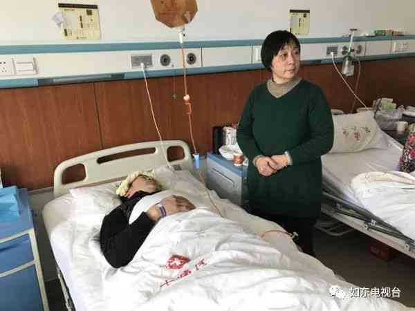 公交司机工作中突发脑溢血 乘客紧急求助始末
