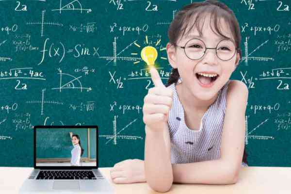 用AI相机学生成创意照片文案的方法与怎么写