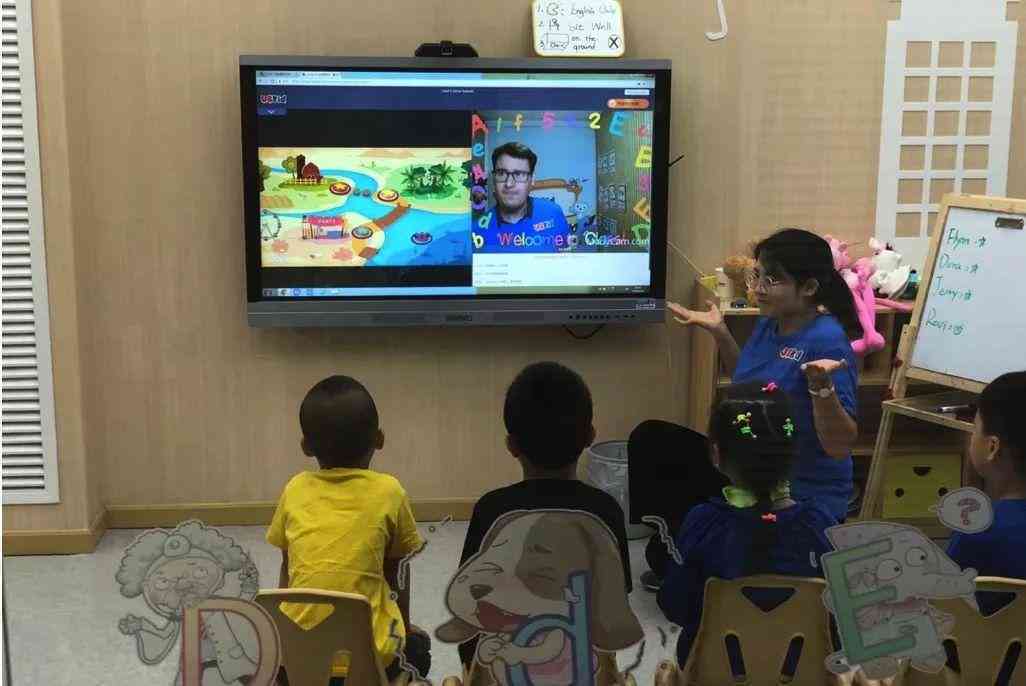 '雅思写作AI评分系统：如何精确计算分数与提升写作技巧'