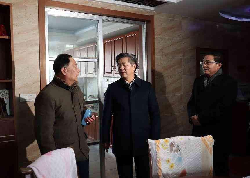 工伤赔偿后因医疗事故再次起诉：工伤与医疗事故双重赔偿权益解析