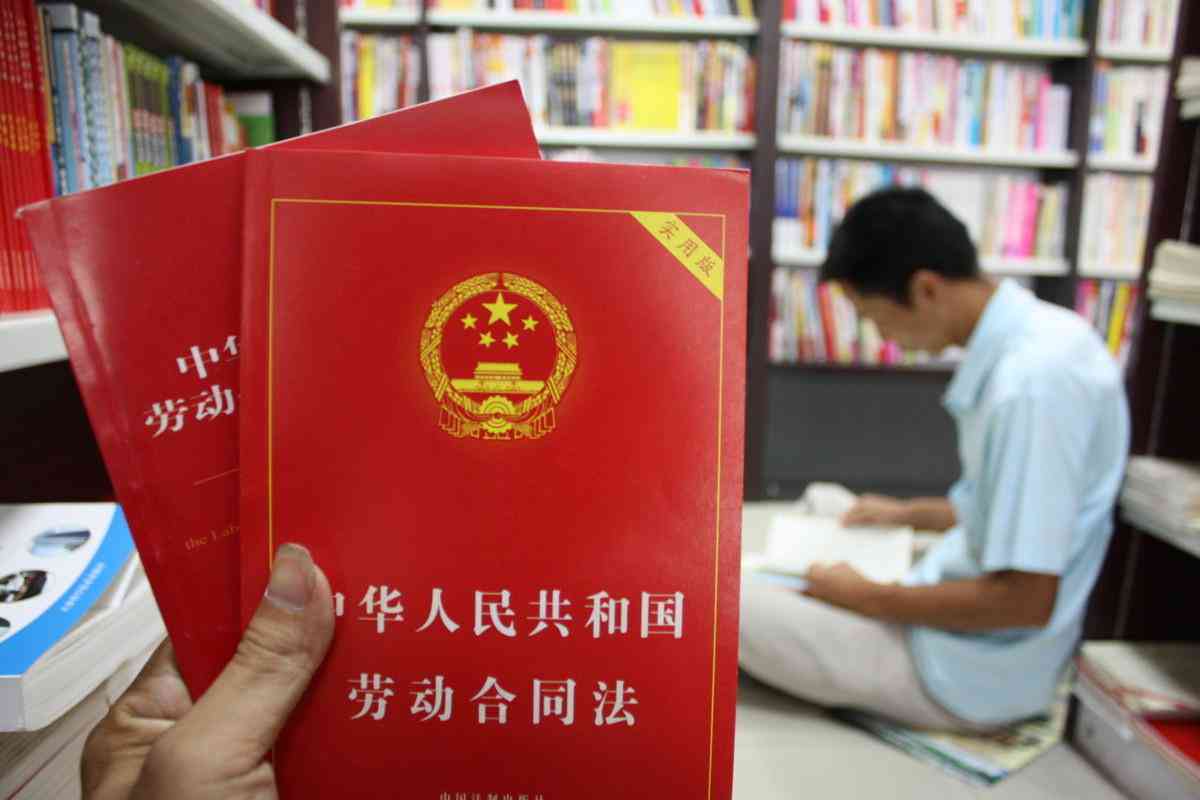 医疗期满了才认定工伤吗怎么赔偿及具体金额计算