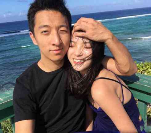 思达恋情曝光：与神秘男友共度浪漫时光