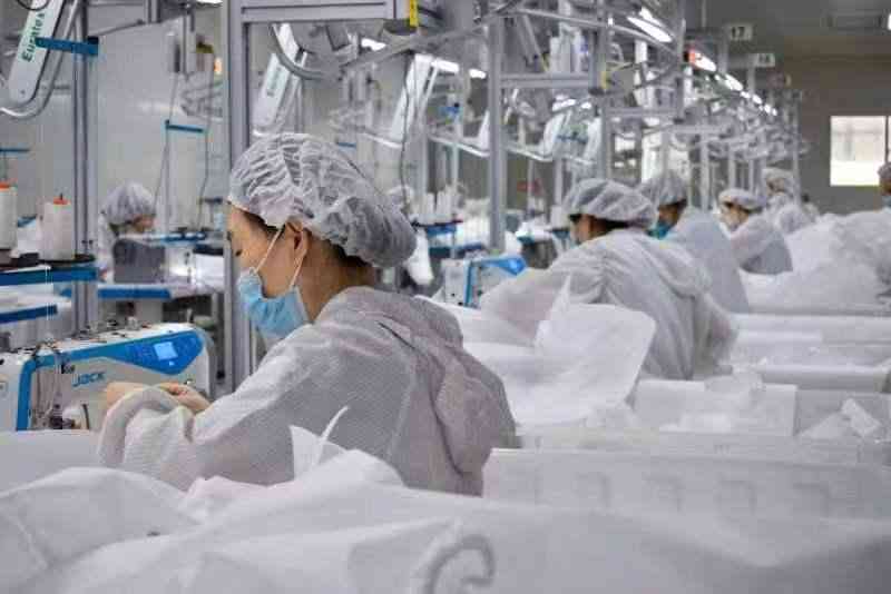 工伤认定因公外出证明怎么写：范文、模板及工伤认定所需资料概述