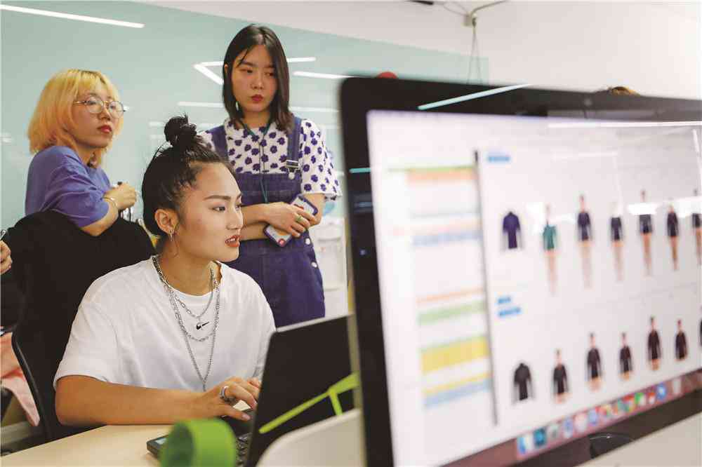 全面掌握服装设计AI技能：精选课程助力职场竞争力提升与潮流创新