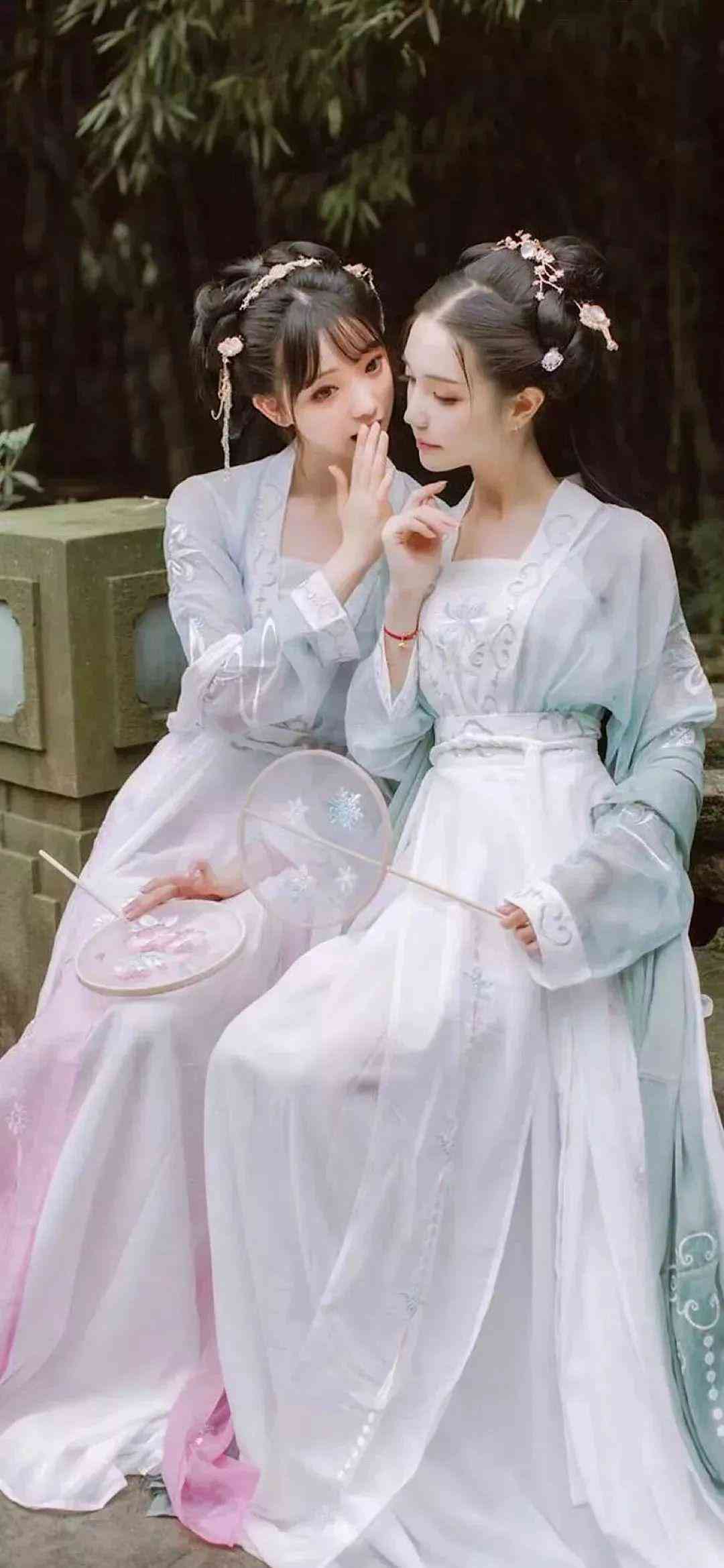 美女文案句子：柔干净、伤感、简短短句集锦