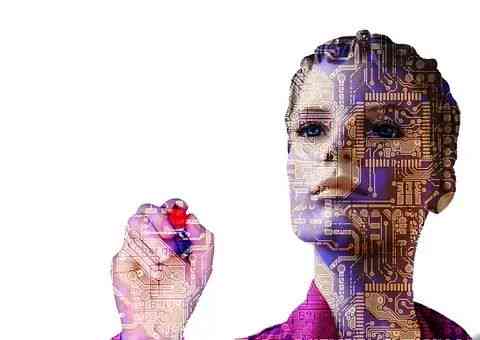 人工智能时代：AI如何辅助与重塑文艺创作的角色与价值