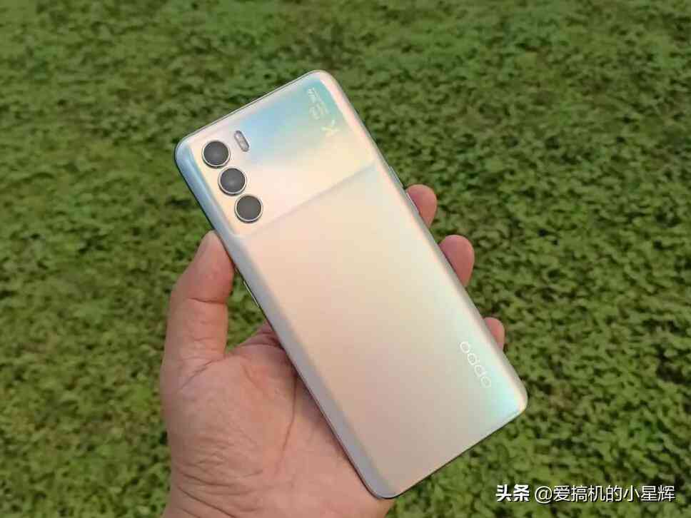 ai运营预算报告的主题怎么写：撰写要点与优化建议