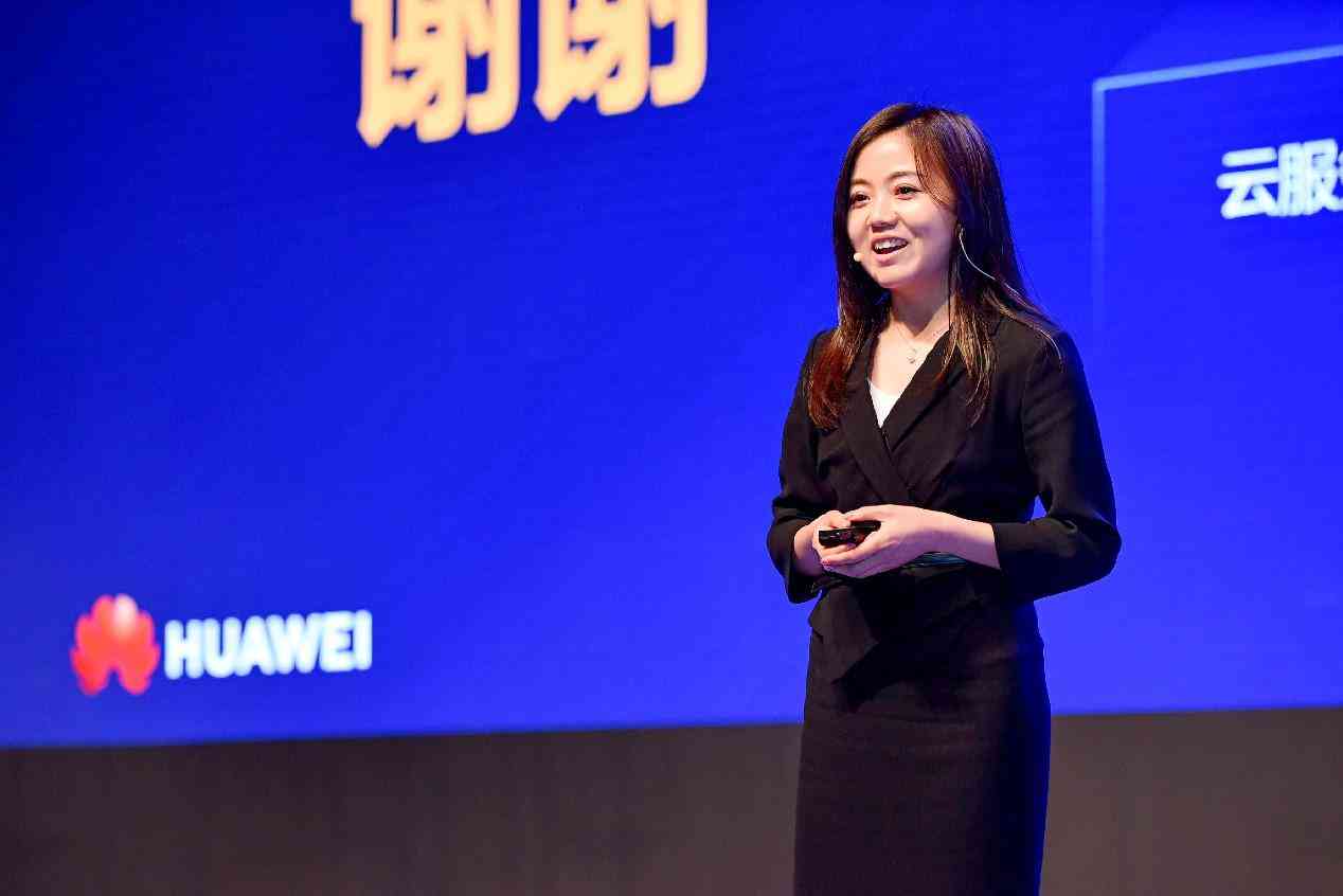 华为AI系统创新进展与研发成果综述报告