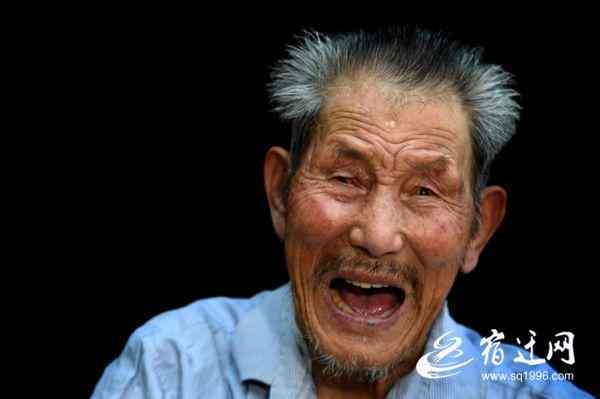 如何彻底关闭淘宝评价中的AI写作助手：全面指南与操作步骤解析