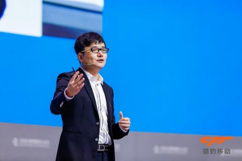 全方位解析：利用人工智能技术实现财富增长的多种途径与方法