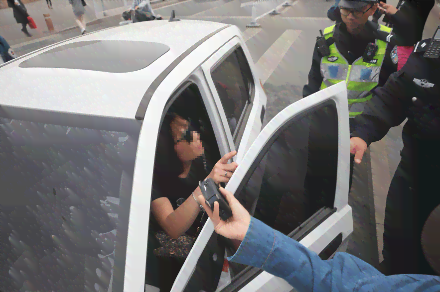 '驾驶员下车时不摔伤'