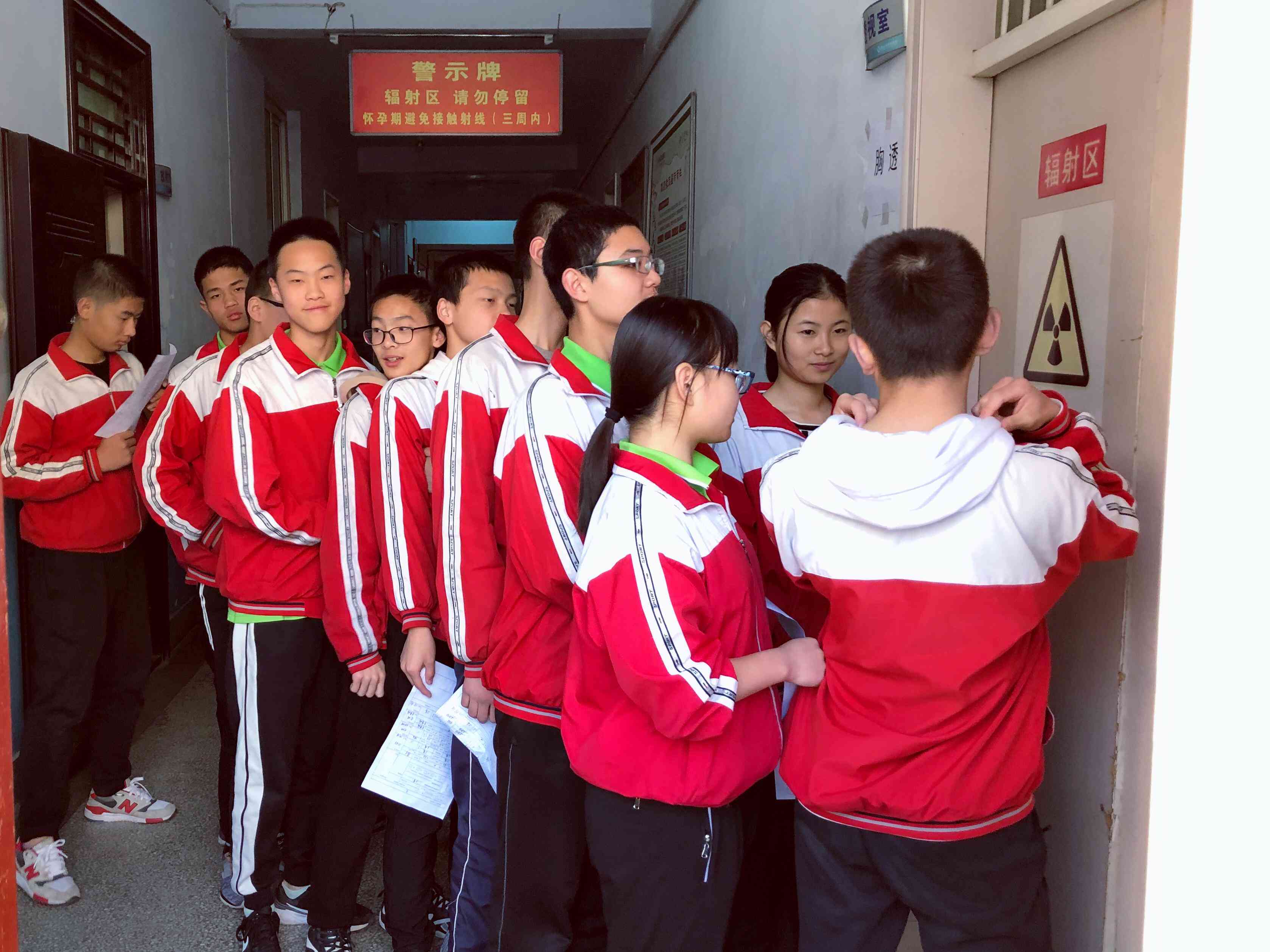 高频听力受损影响入职吗：损失对入职体检有何影响及应对措