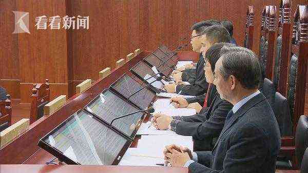 AI智能辅助：手把手教你利用AI高效完成作业教程