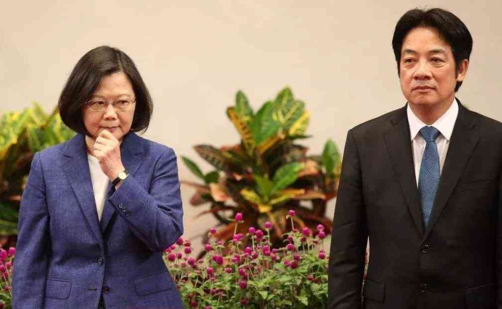 AI智能论文写作助手：一键生成高质量学术论文，全面覆论文创作需求